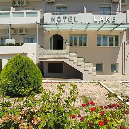 Hotel Lake Studios Koukounaries